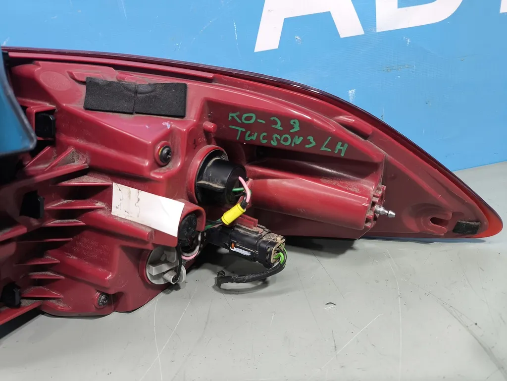 Фонарь внешний левый Hyundai Tucson 3 2015-2018