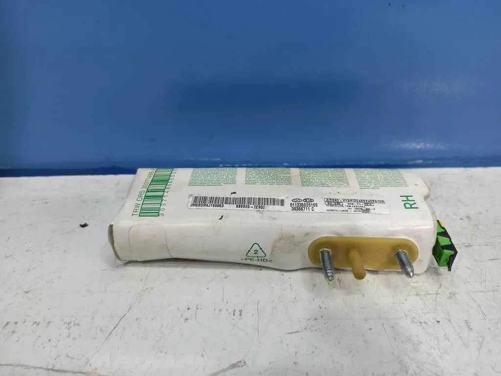 Подушка в сиденье правая Hyundai Tucson 1 2004-2010