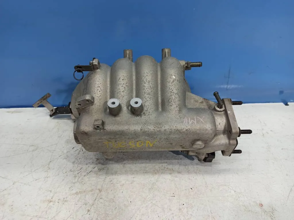 Коллектор впускной Hyundai Tucson 1 2004-2010