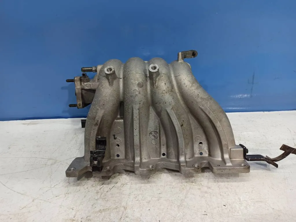 Коллектор впускной Hyundai Tucson 1 2004-2010