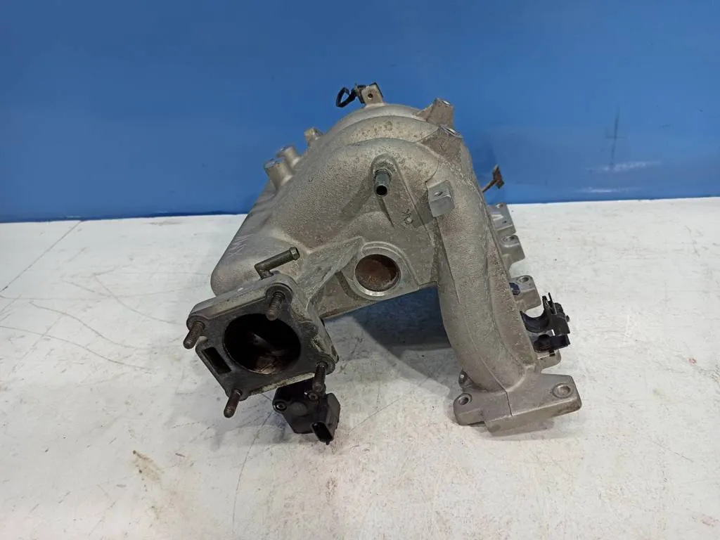 Коллектор впускной Hyundai Tucson 1 2004-2010