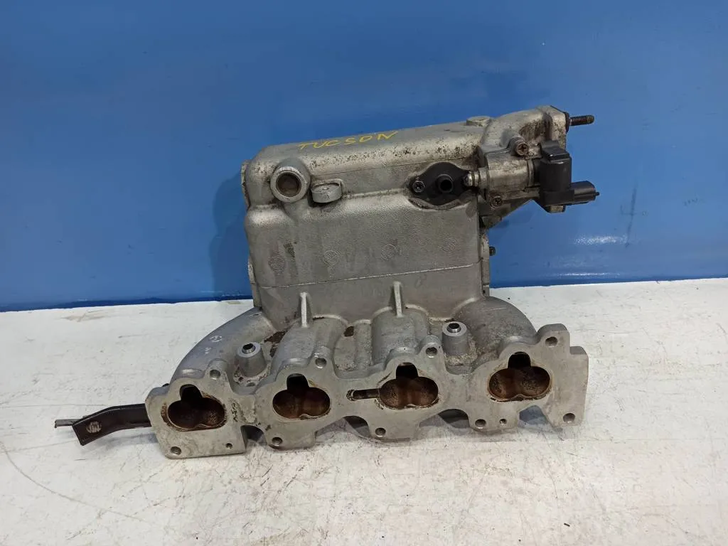 Коллектор впускной Hyundai Tucson 1 2004-2010