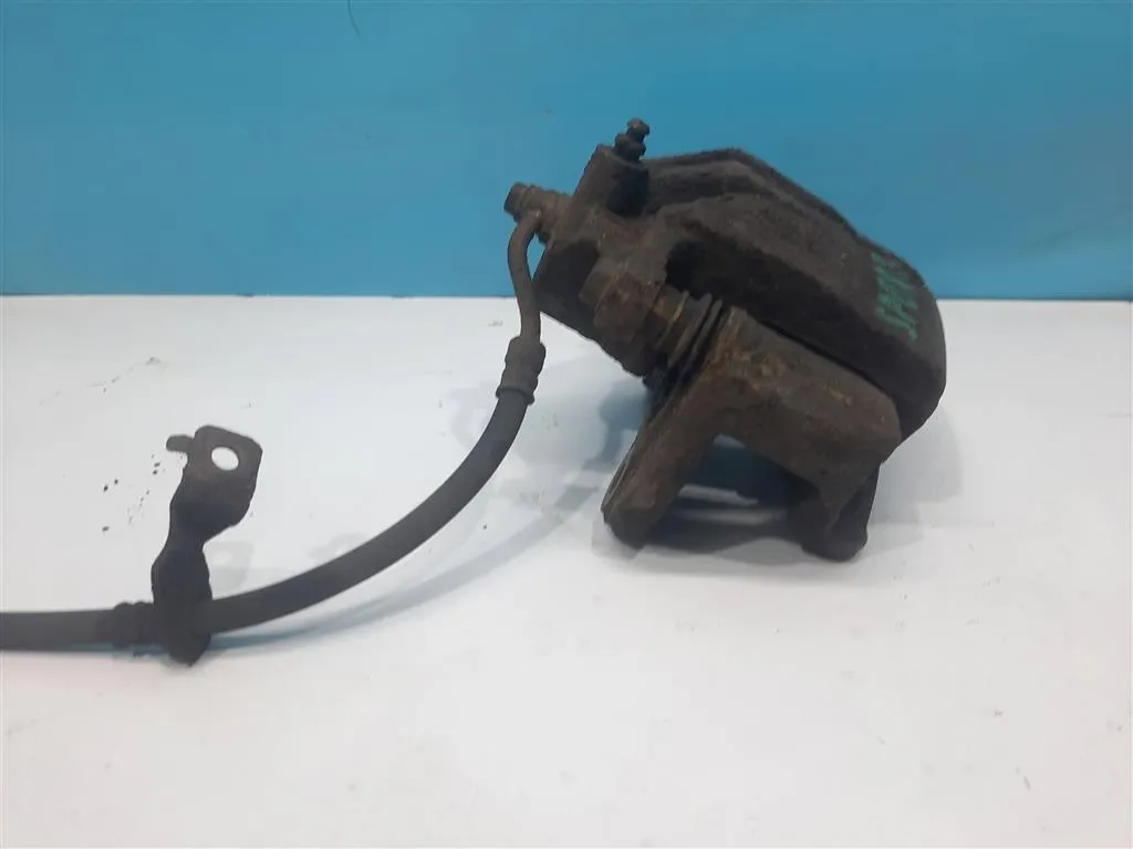 Суппорт передний правый Kia Sportage 3 2010-2014