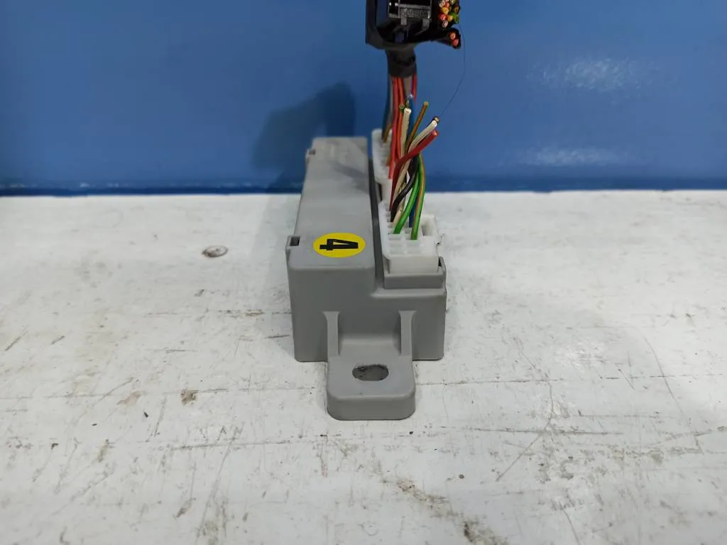 Блок управления светом Kia Ceed 1 2010-2012