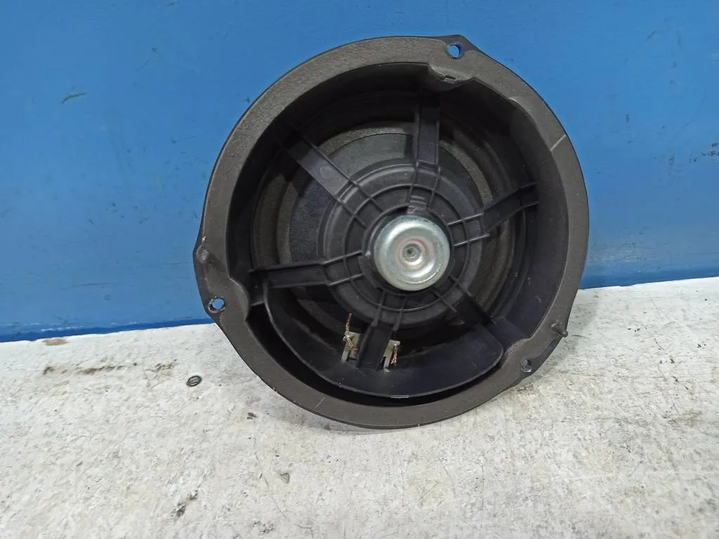 Динамик Kia VENGA 1 2009-2014