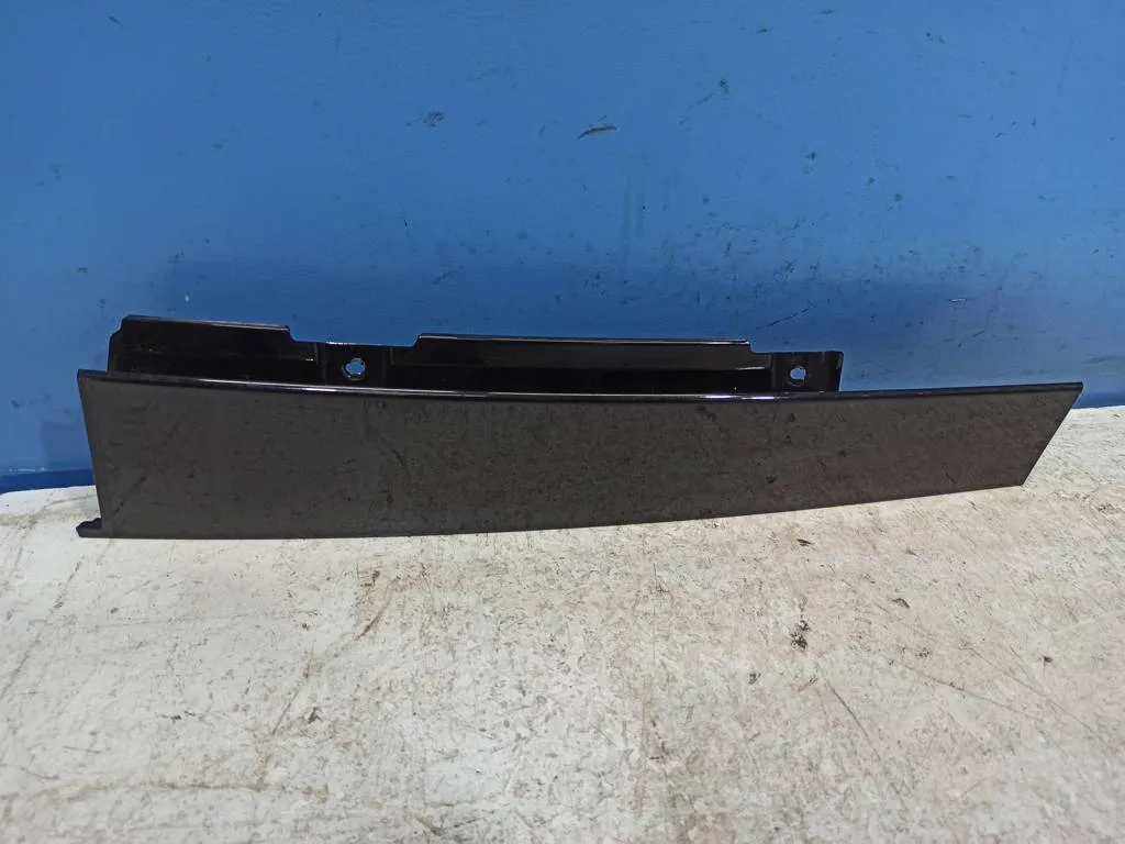 Молдинг двери задней правой Kia Sorento 4 2020-