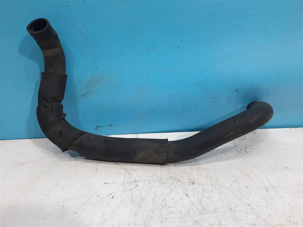 Патрубок радиатора нижний Hyundai Santa Fe 1 SM 2000-2005