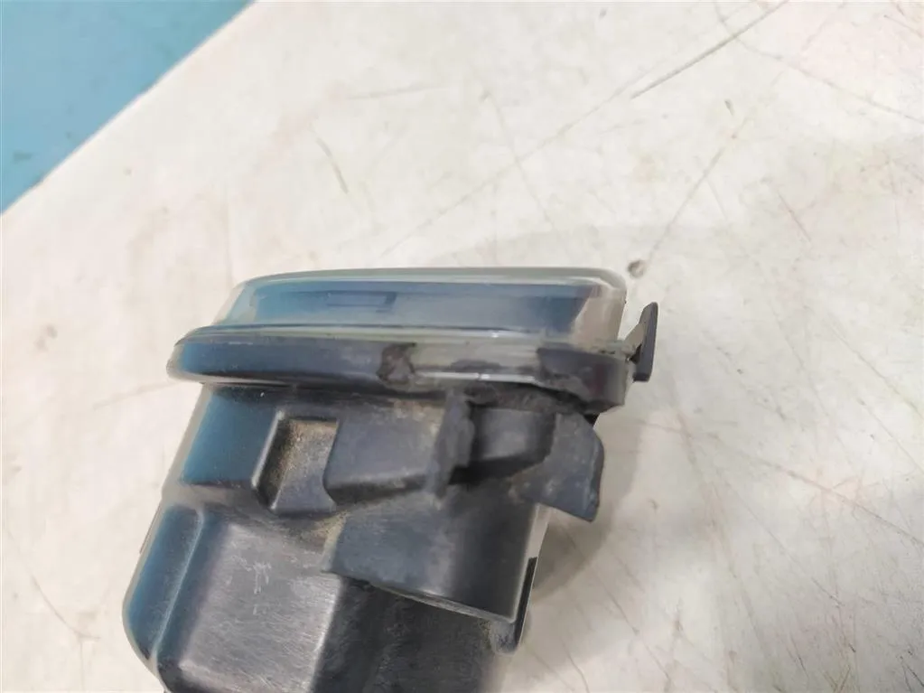 Фара противотуманная левая BMW 5-серия E60 E61 2003- 2010