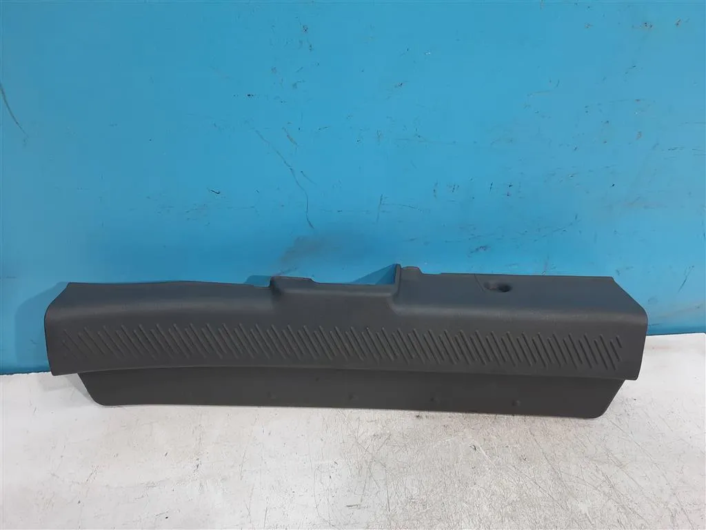 Накладка порога внутренняя Hyundai Santa Fe 1 SM 2000-2005