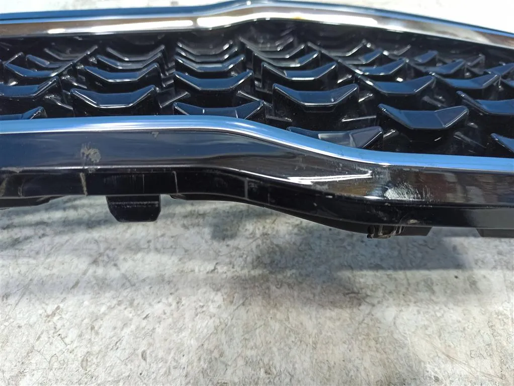 Решетка радиатора Kia Cerato 3 2016-2018