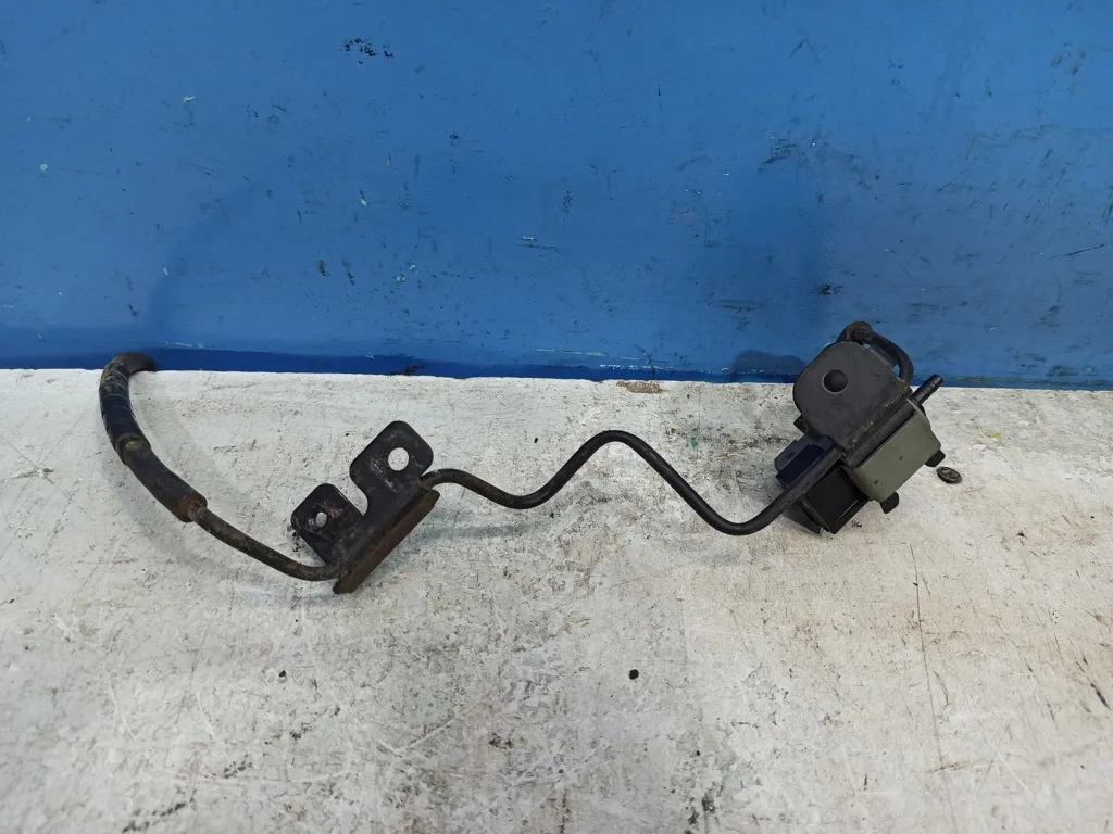 Клапан электромагнитный Kia Sorento 1 BL 2006-2009 Рестайлинг