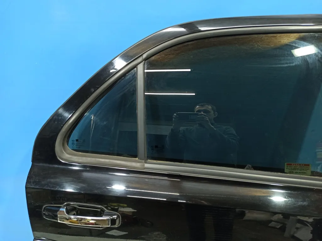 Дверь задняя правая Kia Sorento 1 BL 2006-2009 Рестайлинг