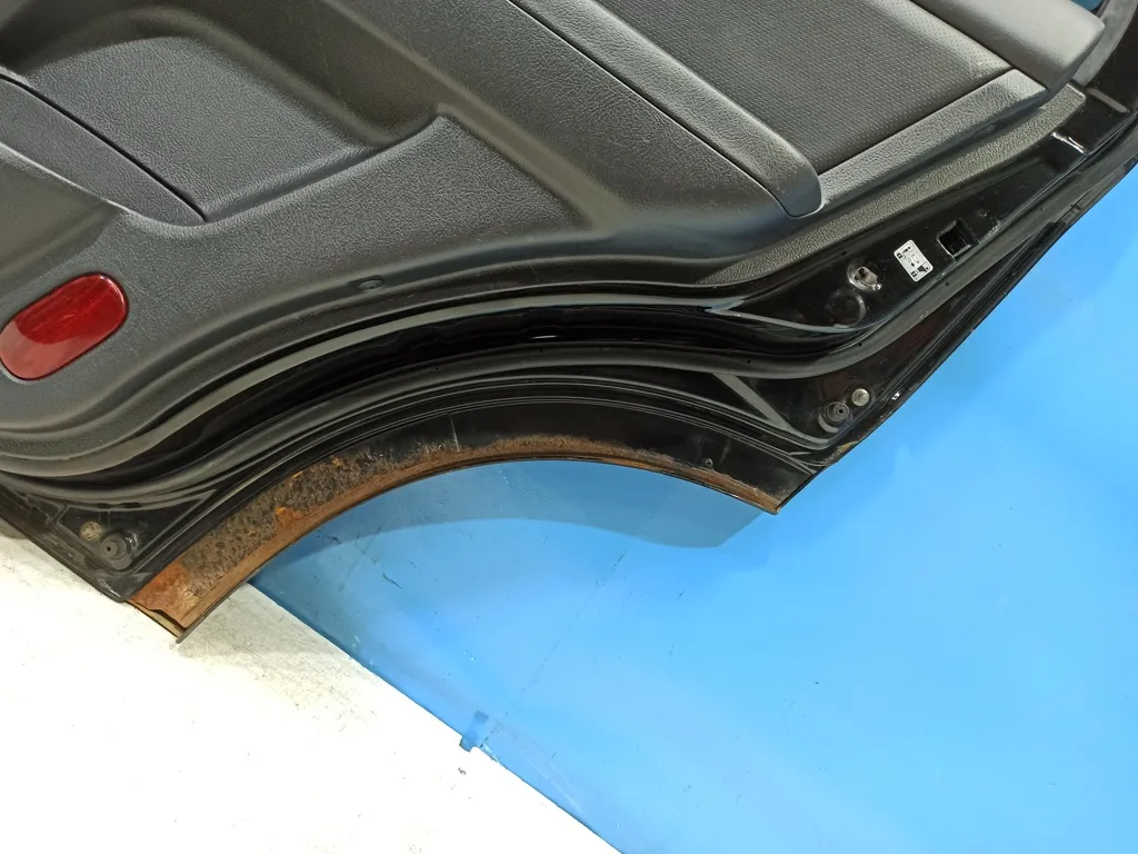 Дверь задняя правая Kia Sorento 1 BL 2006-2009 Рестайлинг