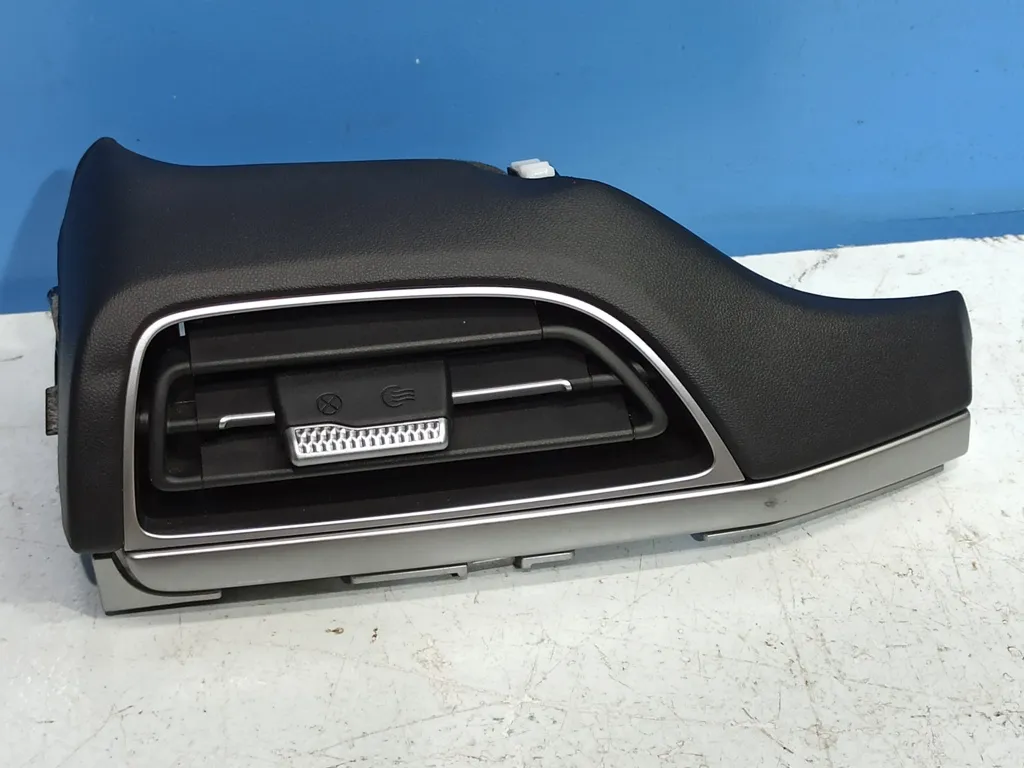 Дефлектор воздушный левый Hyundai Palisade 2018-2022