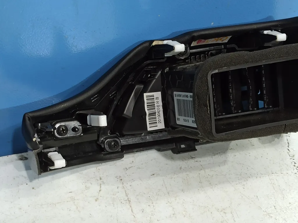 Дефлектор воздушный левый Hyundai Palisade 2018-2022