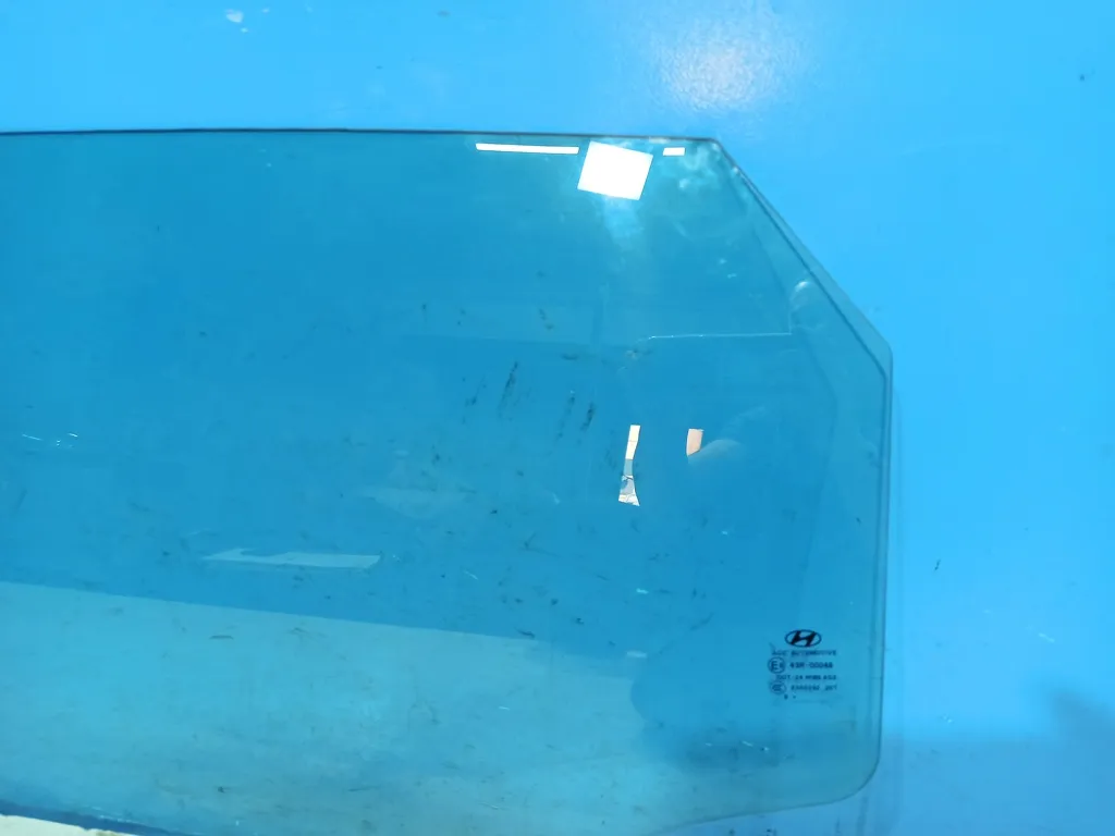 Стекло двери задней левой Hyundai IX35 1 2010-2013