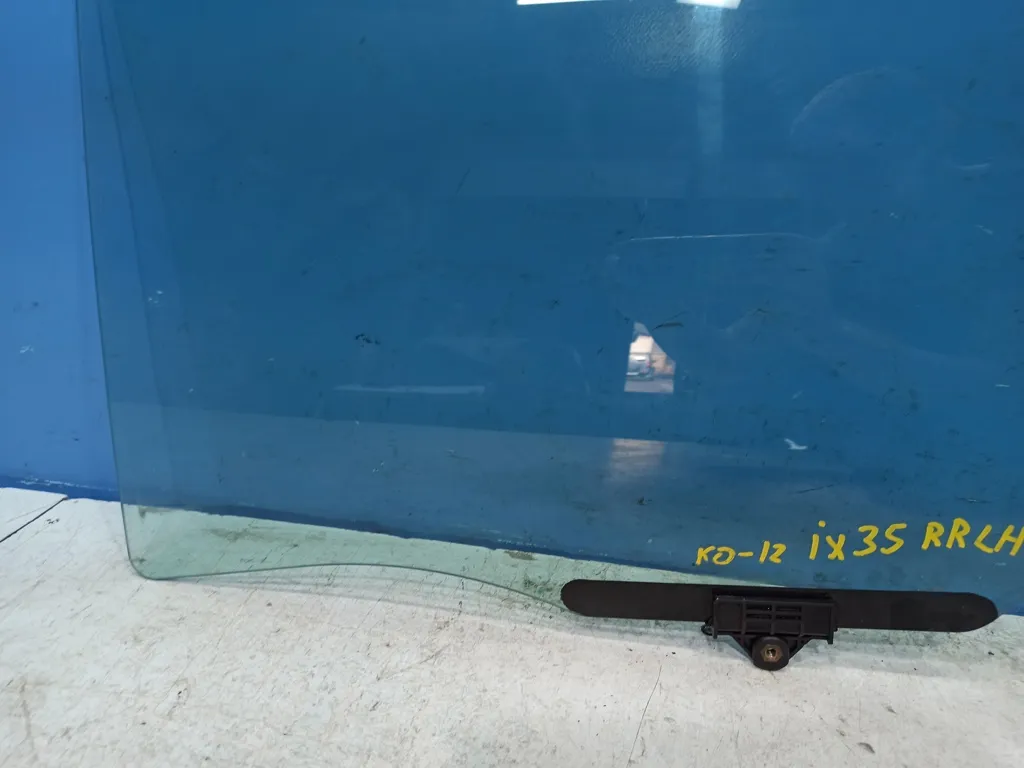 Стекло двери задней левой Hyundai IX35 1 2010-2013