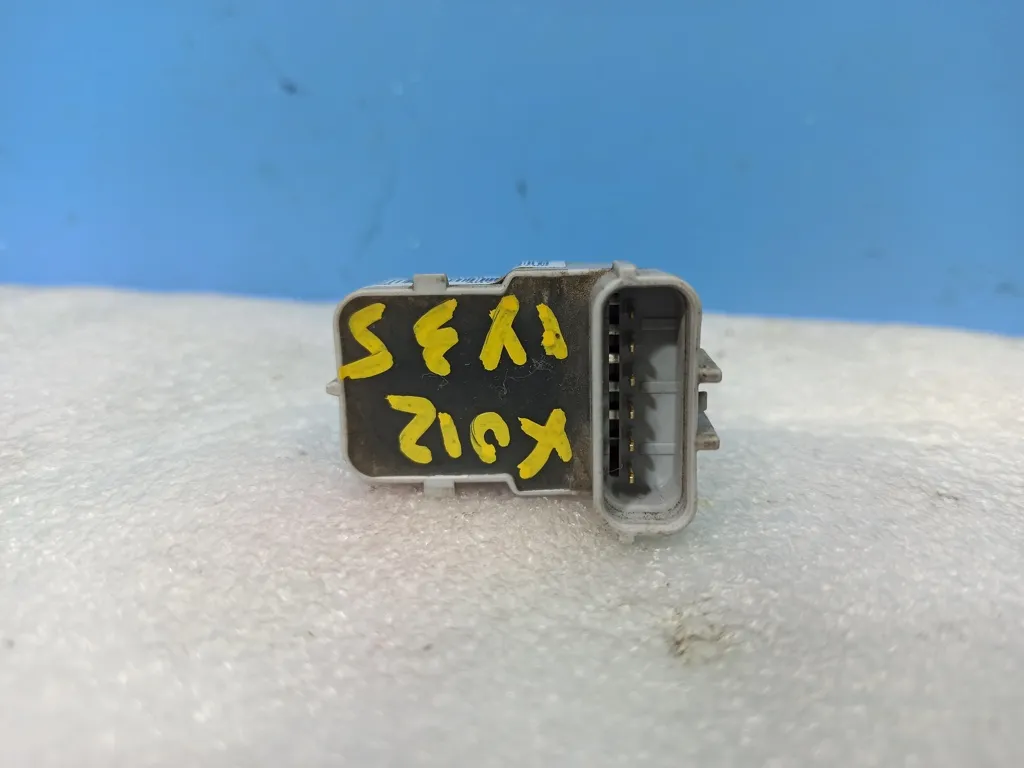 Датчик парковки задний Hyundai IX35 1 2010-2013