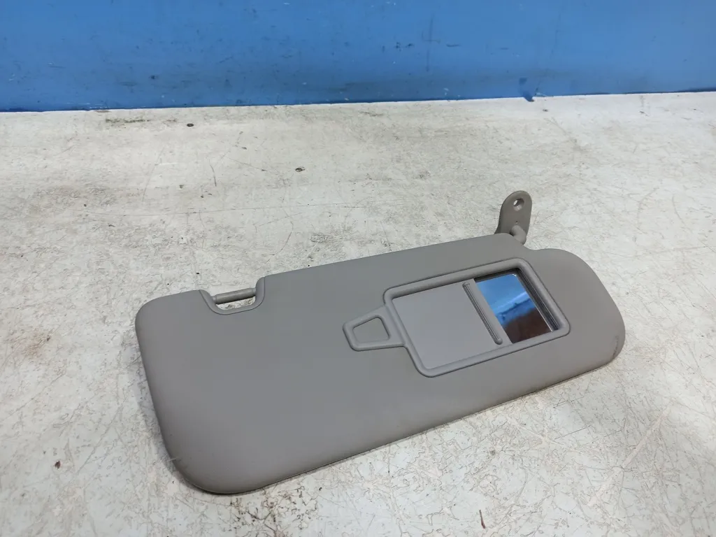 Козырек солнцезащитный правый Kia Ceed 2 JD 2012-2015