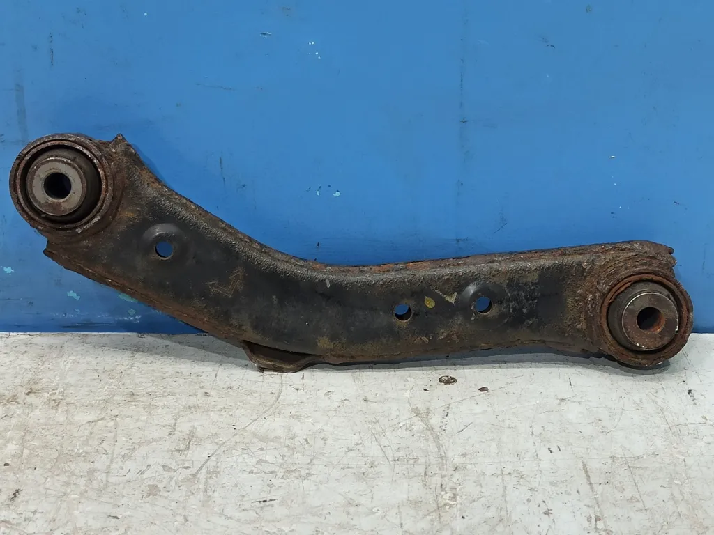 Рычаг задний верхний Kia Sorento 2 XM FL 2012-2020