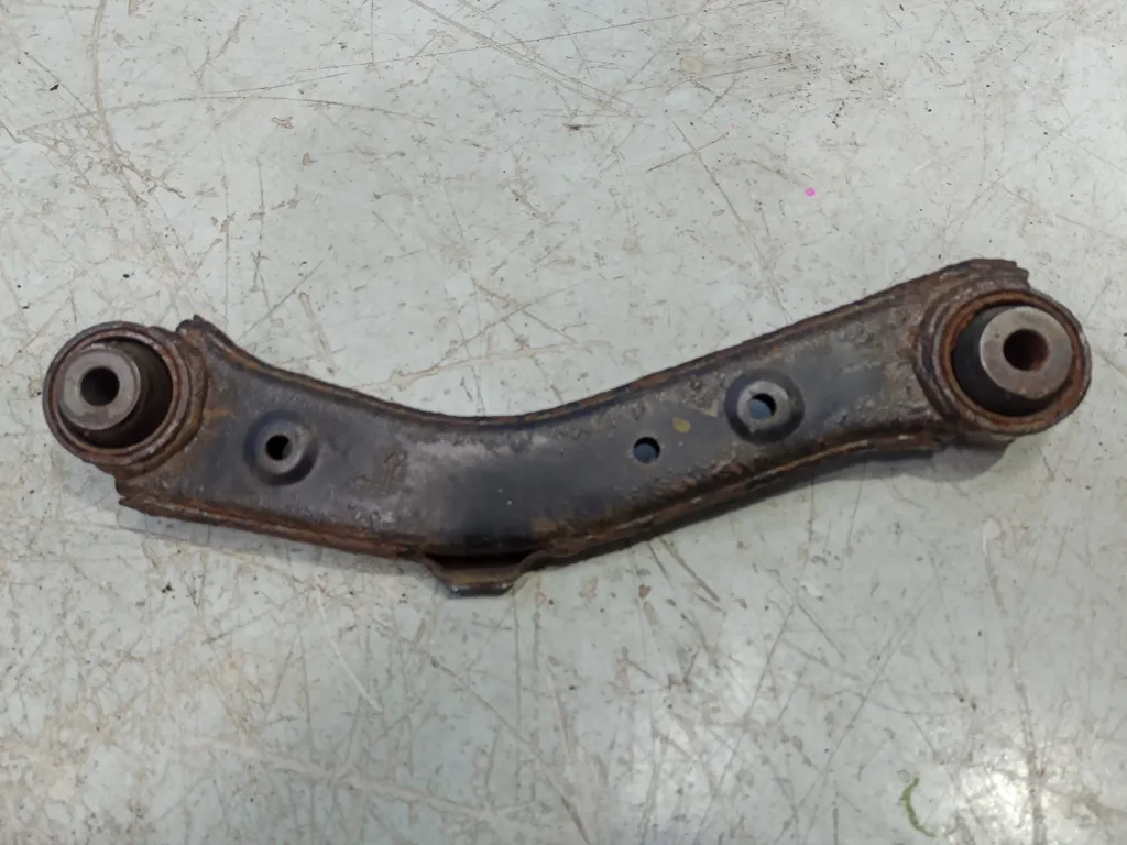 Рычаг задний верхний Kia Sorento 2 XM FL 2012-2020