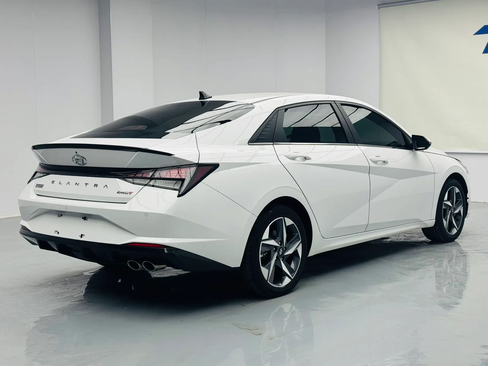 Hyundai Elantra 240TGDi DCT GLX Elite, фото 7