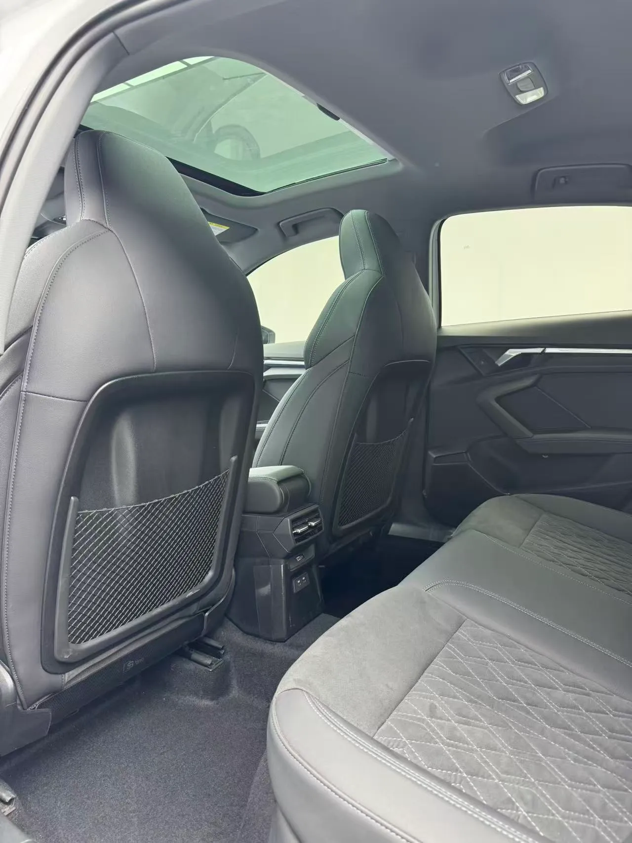 Audi A3L Limousine 35 TFSI Luxury Sport, фото 10