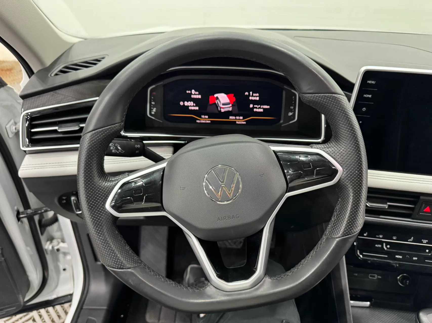 Volkswagen Tiguan L 280TSI 2WD, фото 11