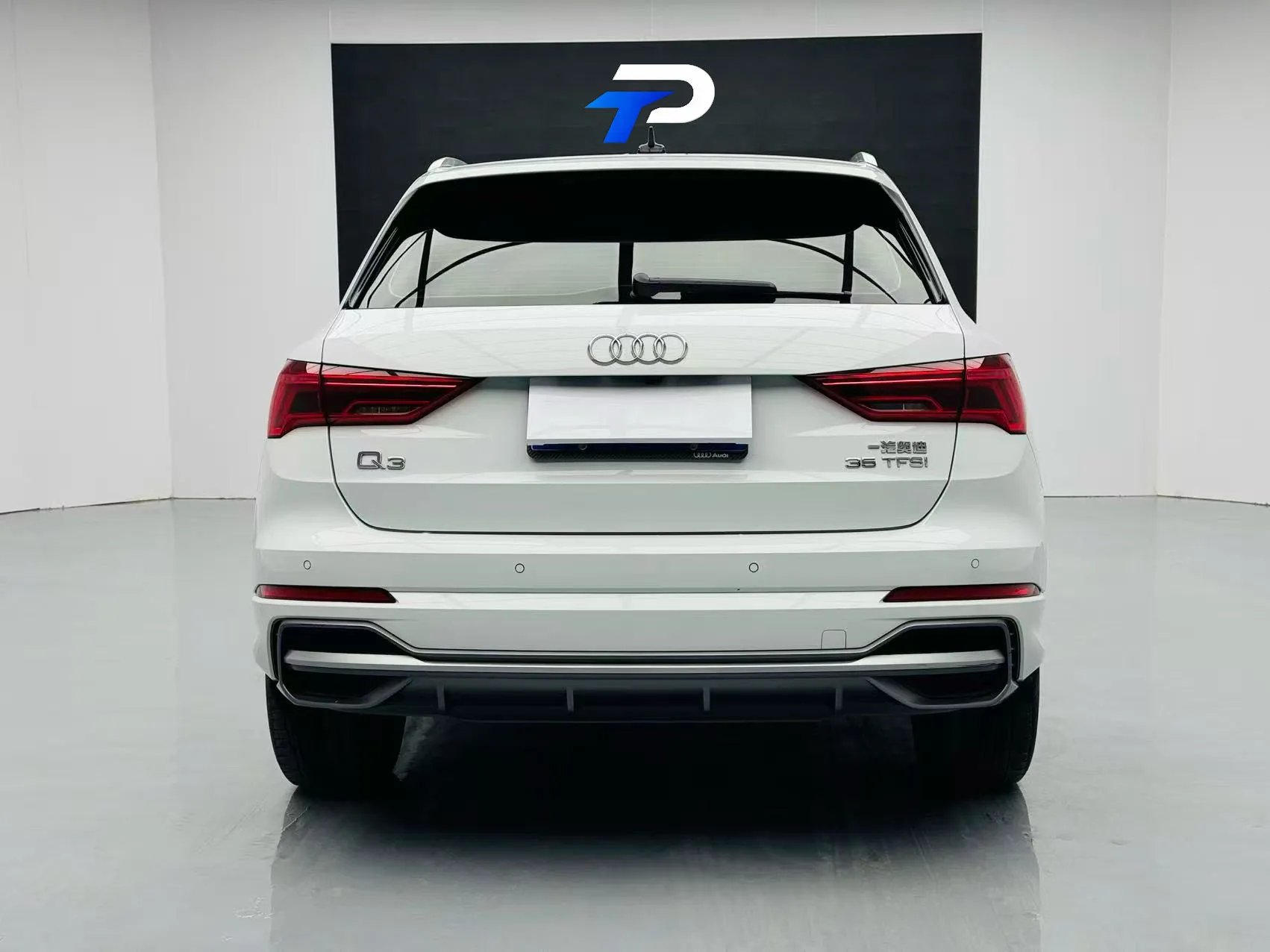 Audi Q3 35 TFSI Sport, фото 6