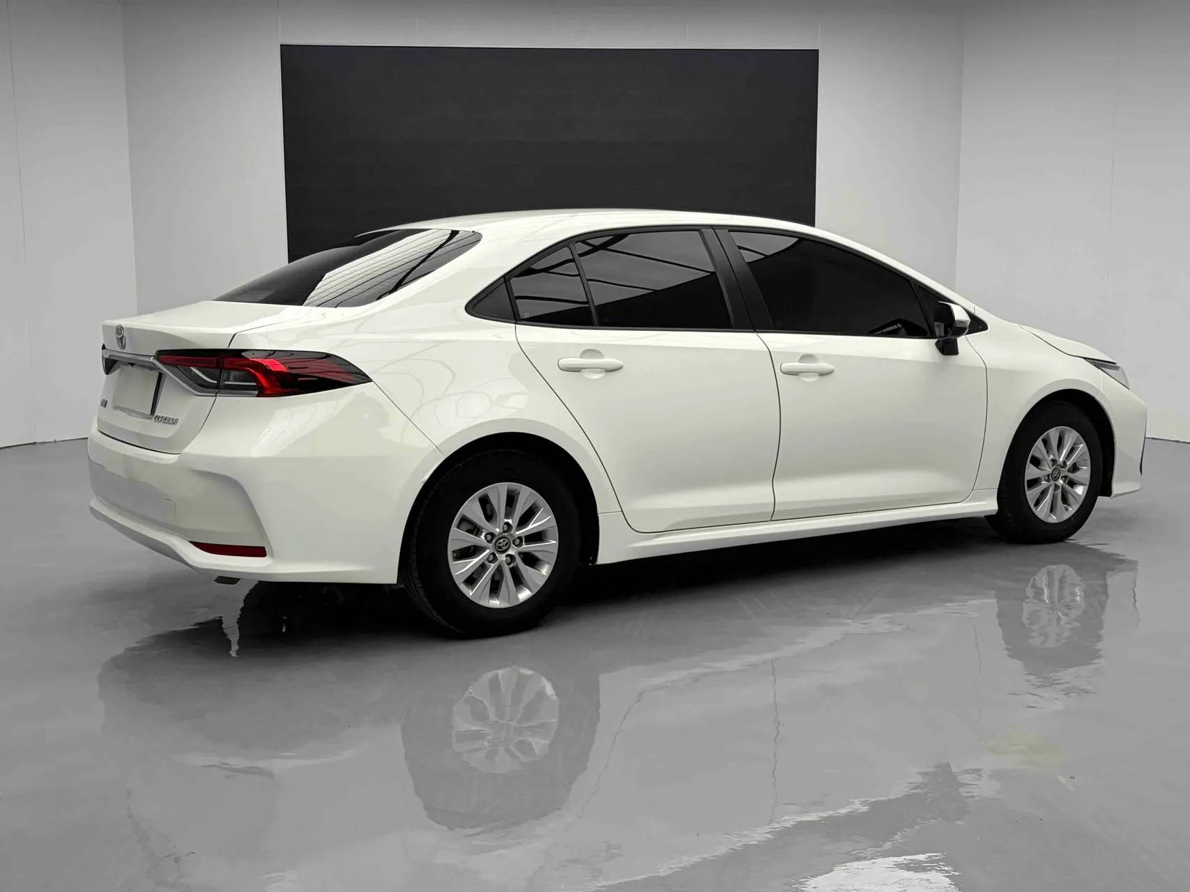Toyota Corolla TNGA 1.5L CVT Elite, фото 19