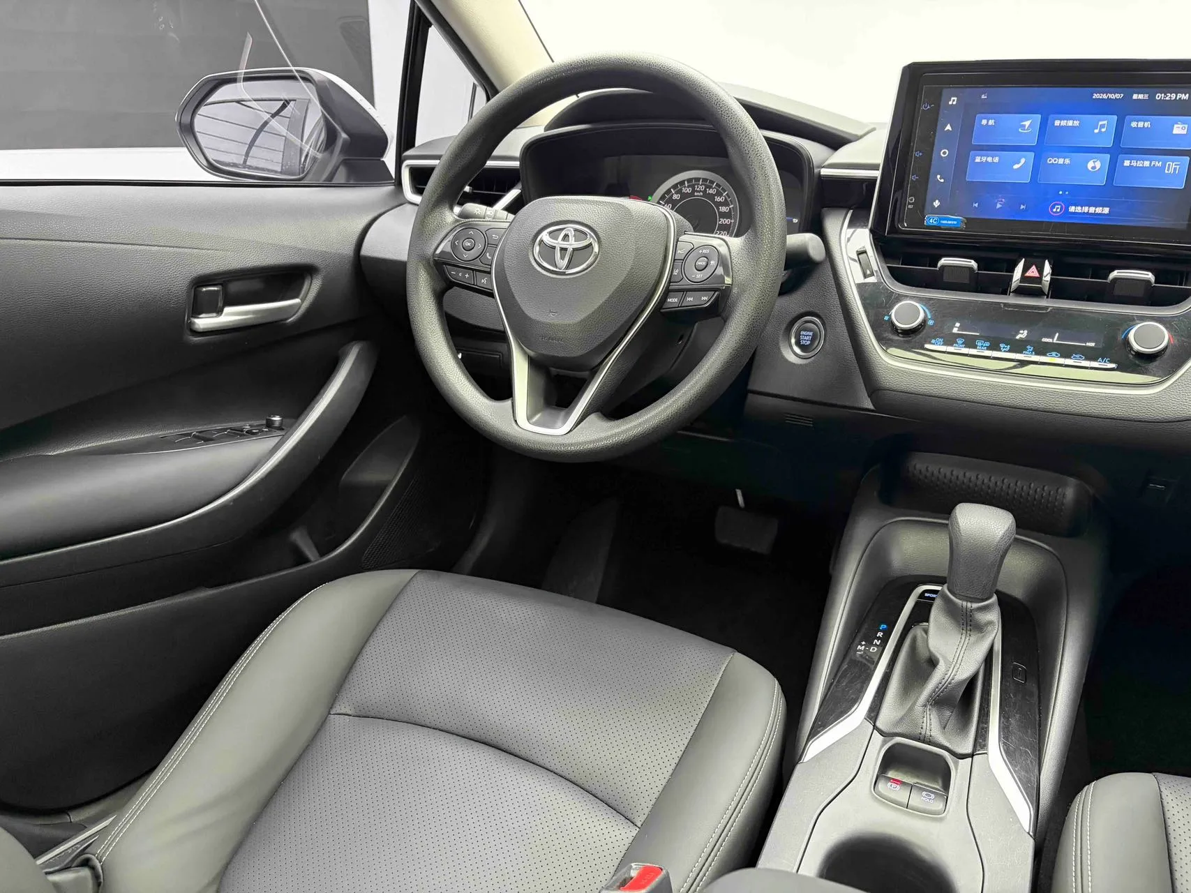 Toyota Corolla TNGA 1.5L CVT Elite, фото 9
