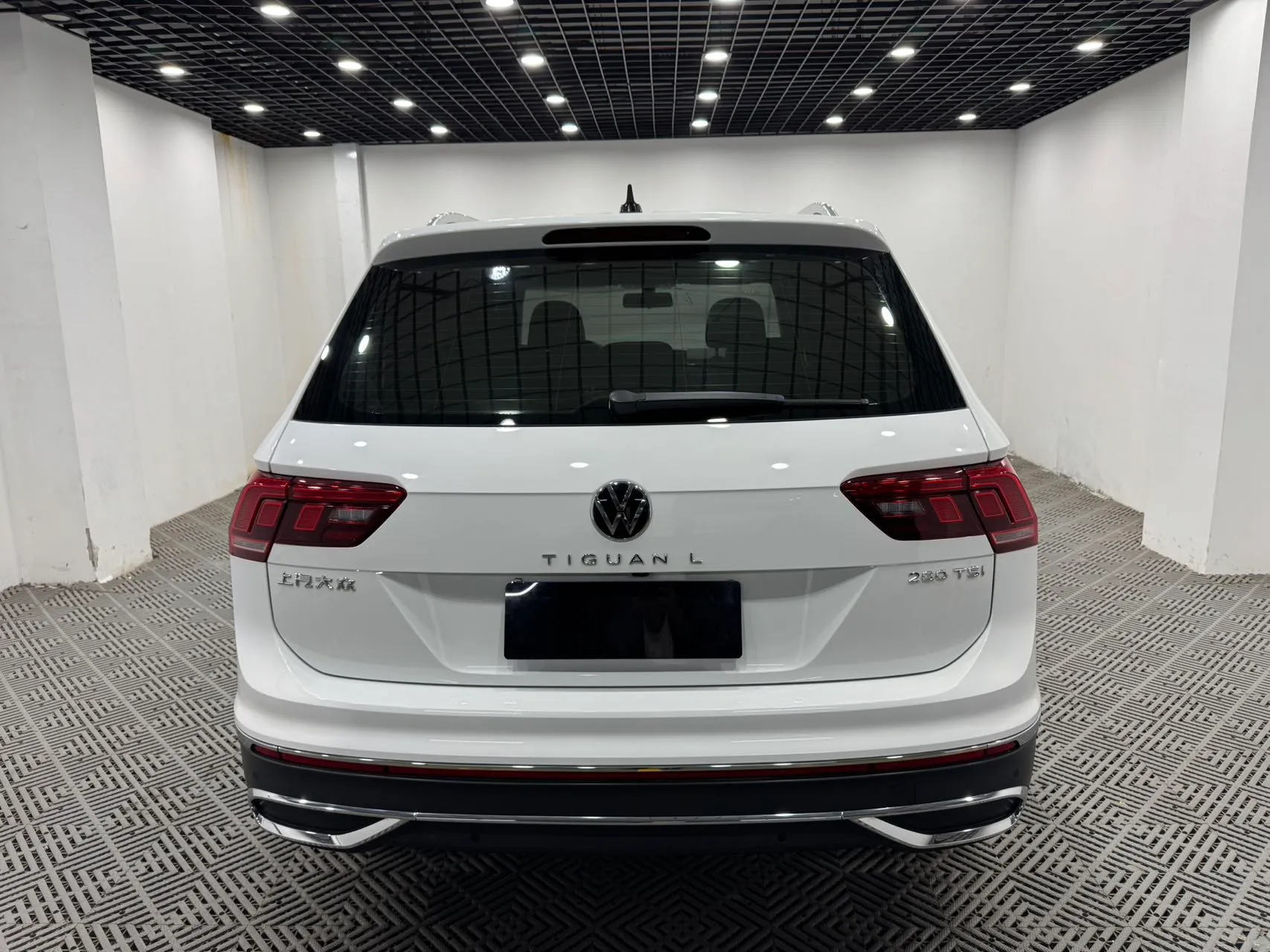 Volkswagen Tiguan L 280TSI 2WD, фото 8