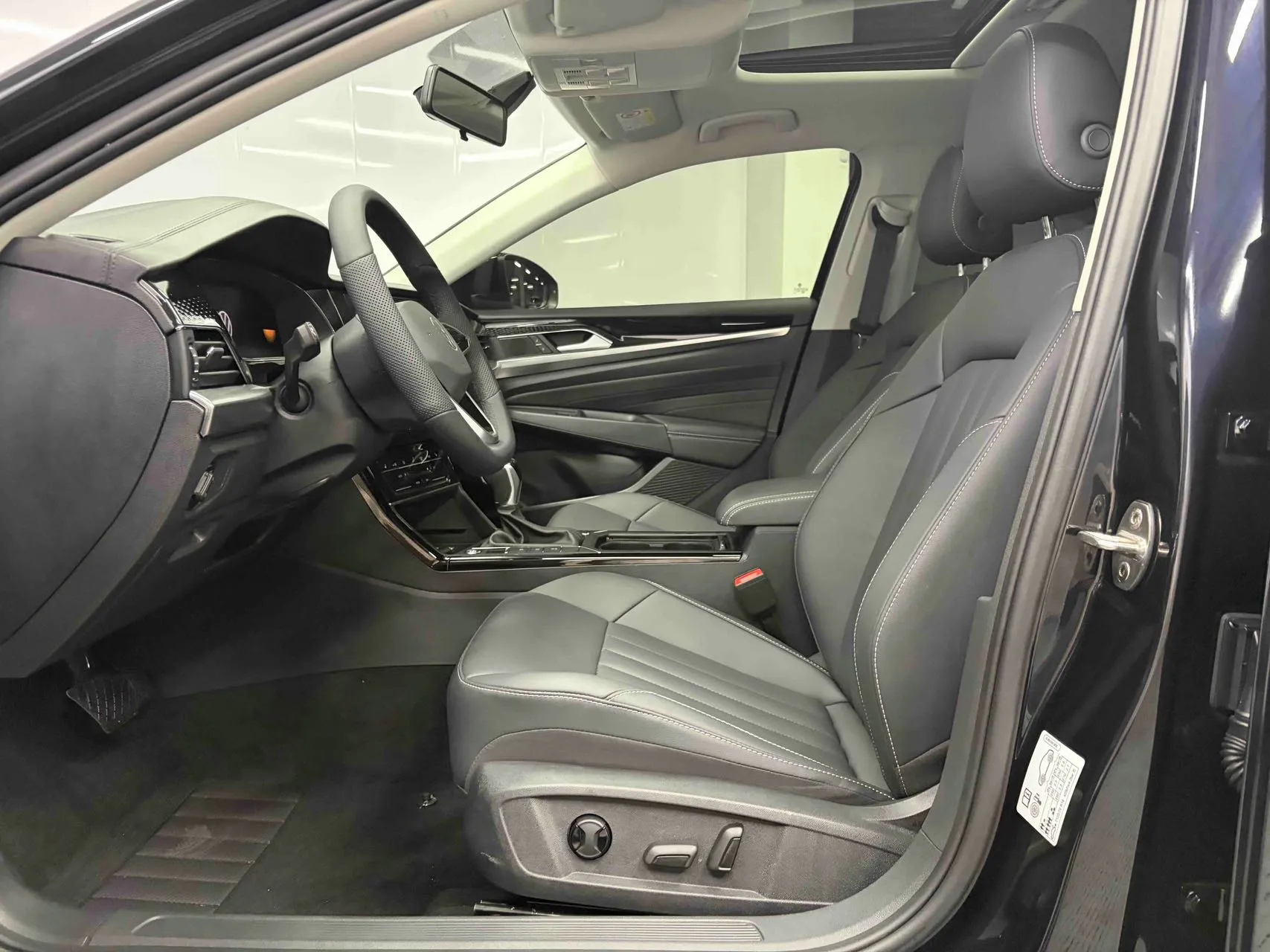 Volkswagen Passat 280TSI Elite, фото 5