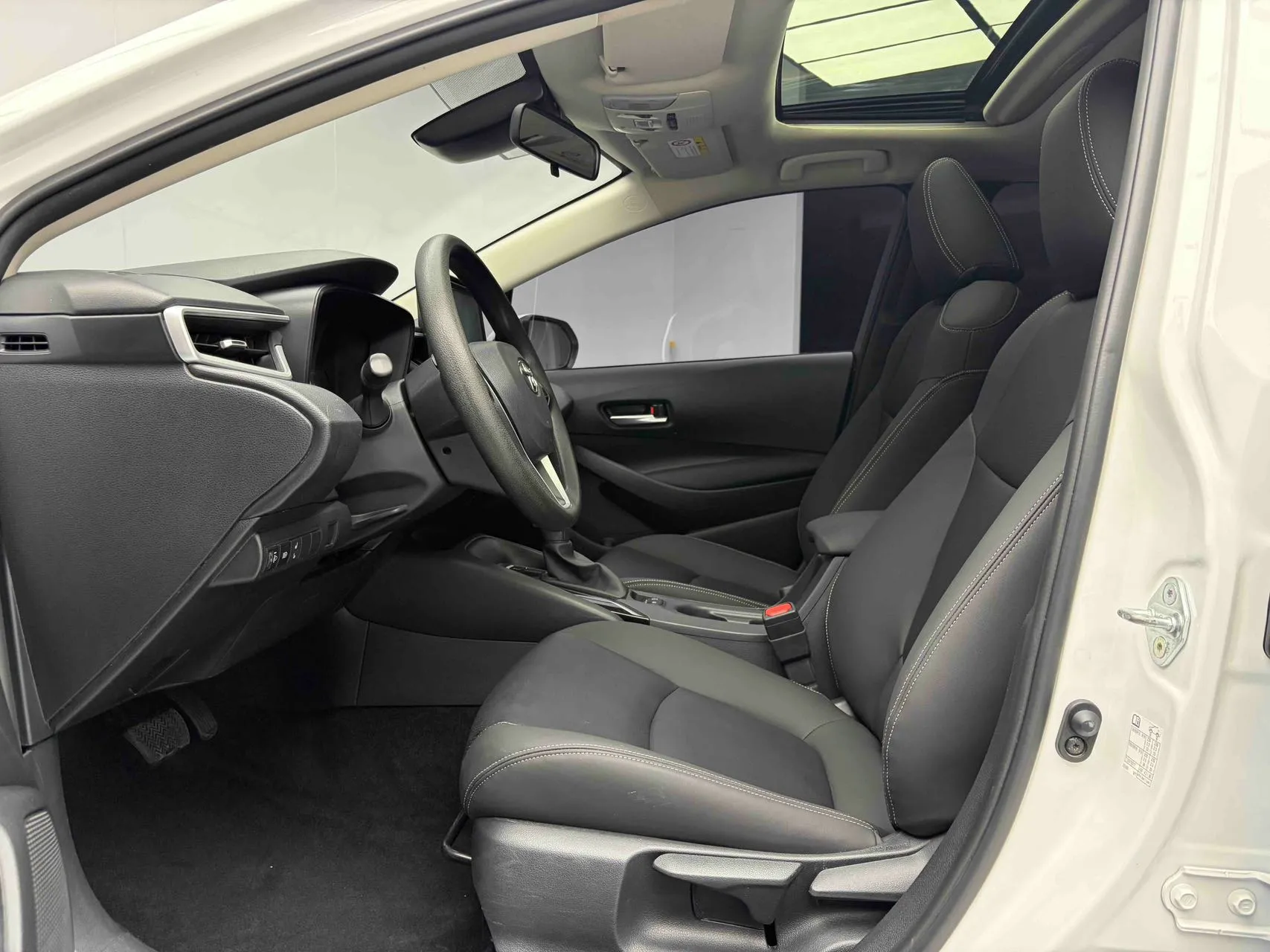 Toyota Corolla TNGA 1.5L CVT Elite, фото 6
