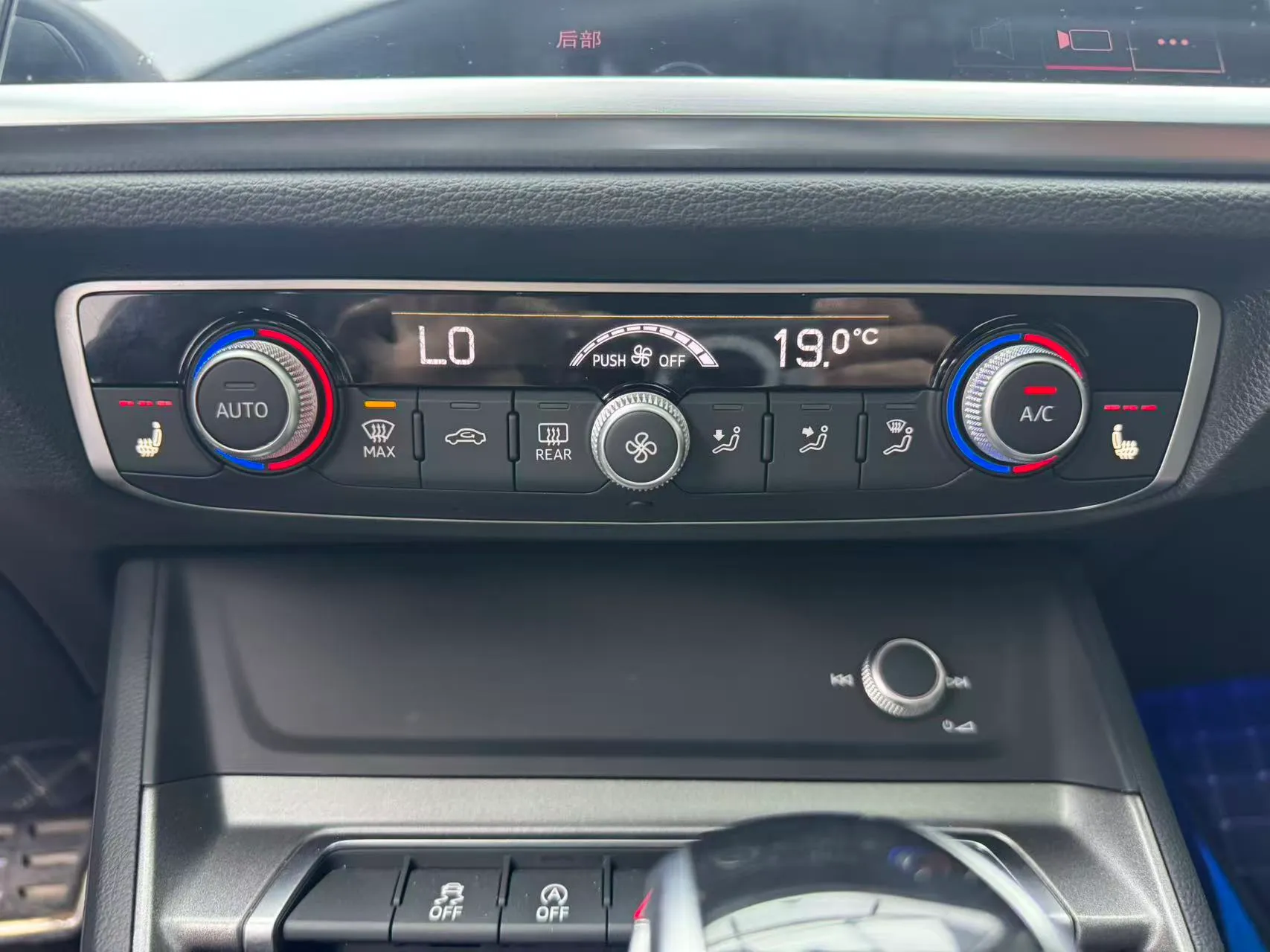 Audi Q3 35 TFSI Sport, фото 19