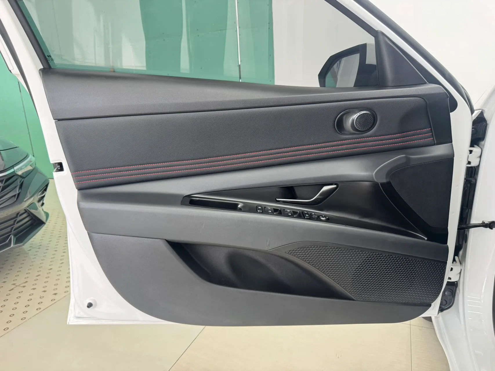 Hyundai Elantra 240TGDi DCT GLX Elite, фото 9