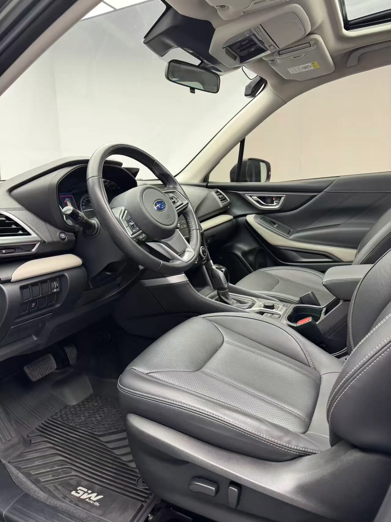 Subaru Forester 2.0i 4WD Luxury EyeSight, фото 10