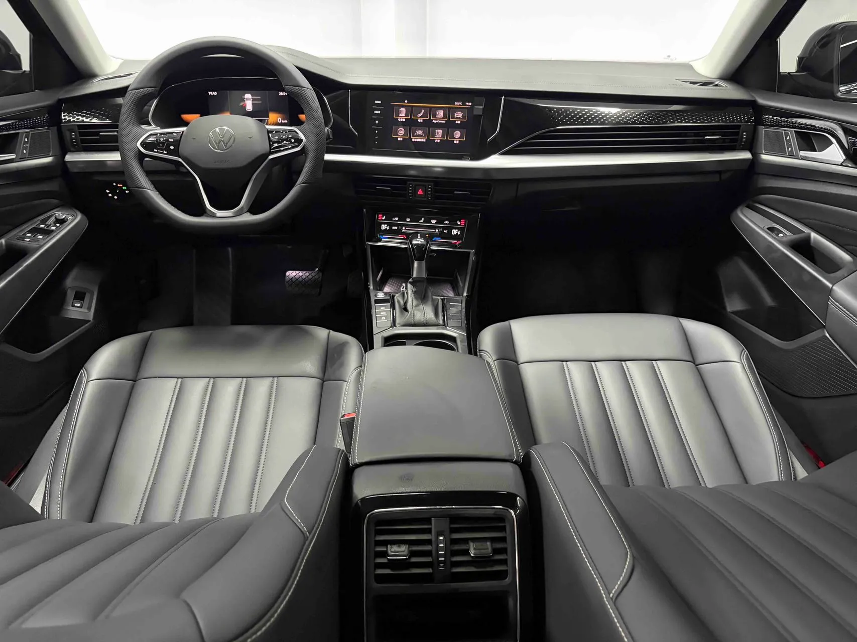 Volkswagen Passat 280TSI Elite, фото 12