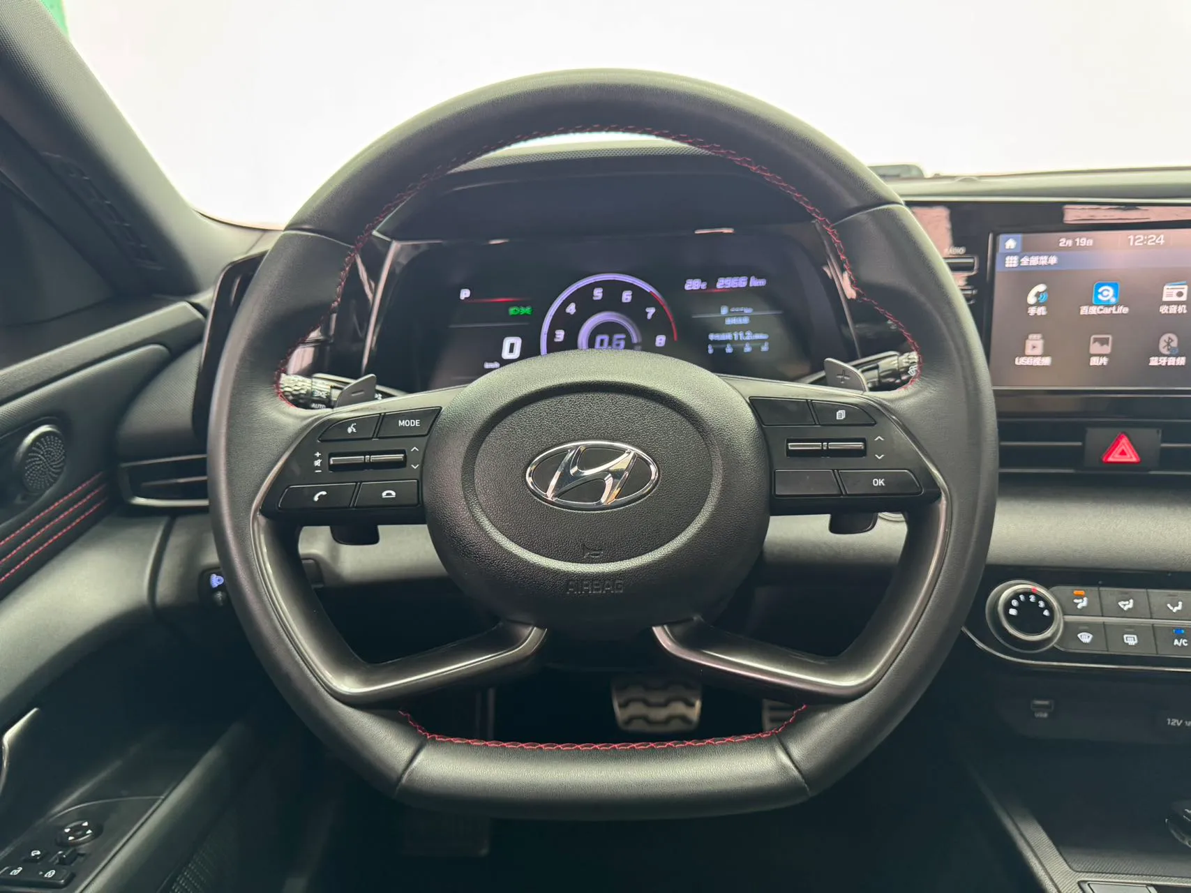 Hyundai Elantra 240TGDi DCT GLX Elite, фото 16