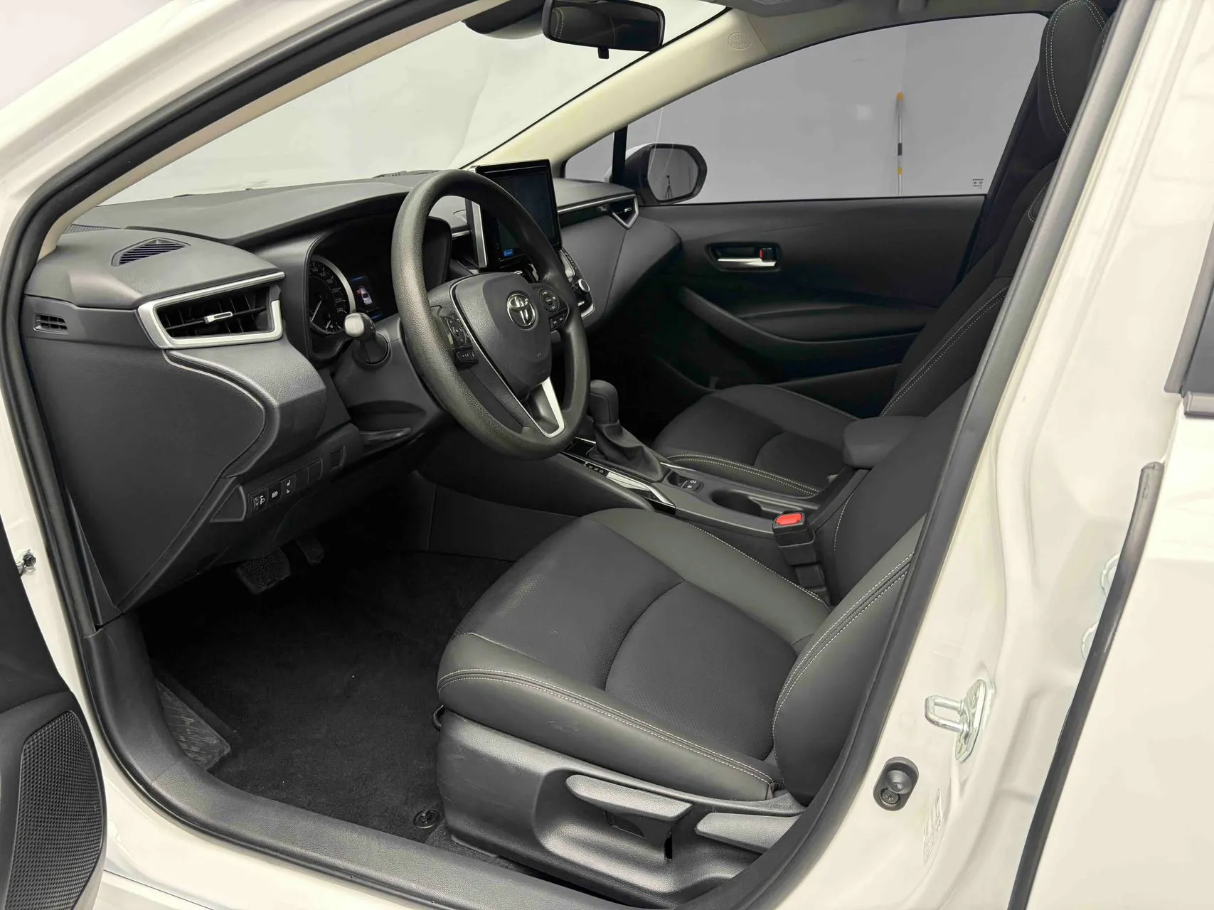 Toyota Corolla TNGA 1.5L CVT Elite, фото 5