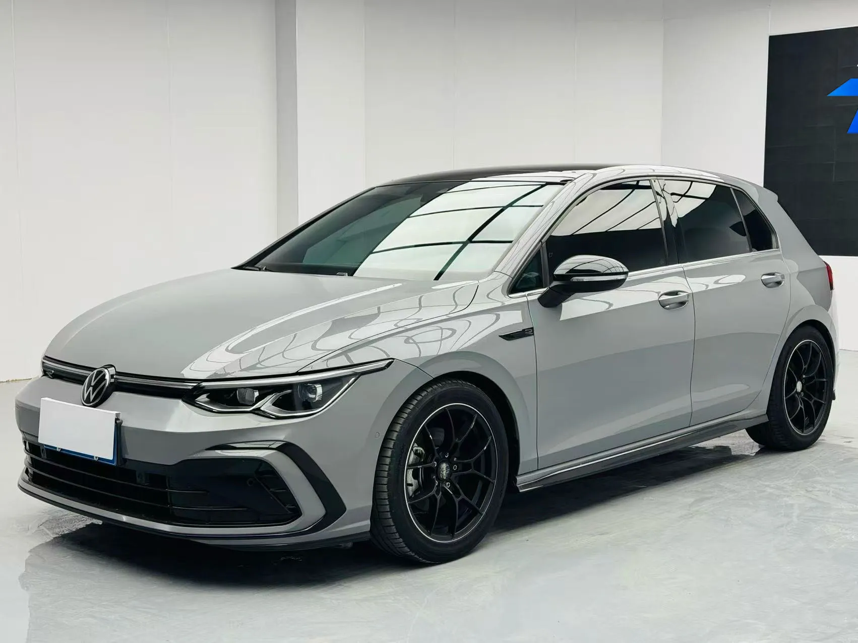 Volkswagen Golf 280TSI DSG R-Line, фото 2