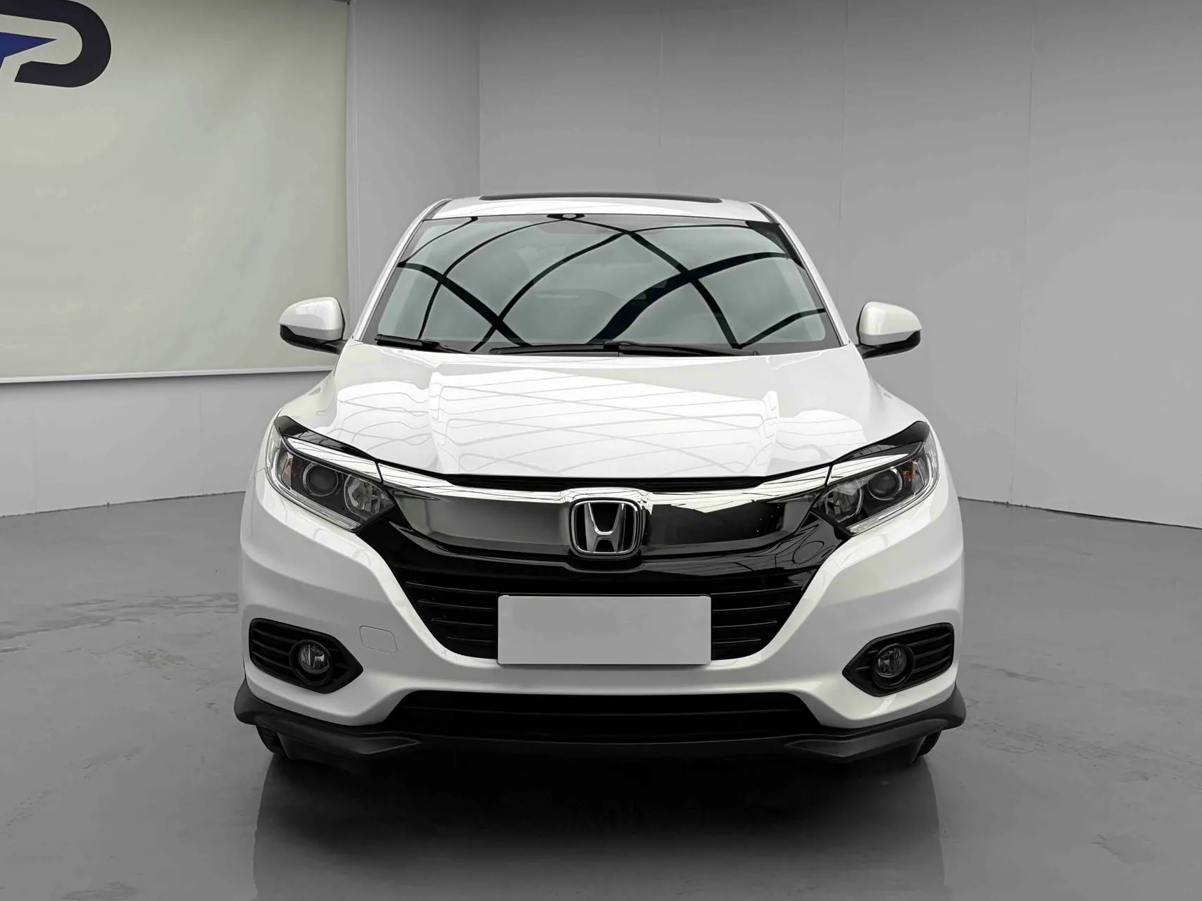 Honda Vezel 1.5L CVT Pioneer
