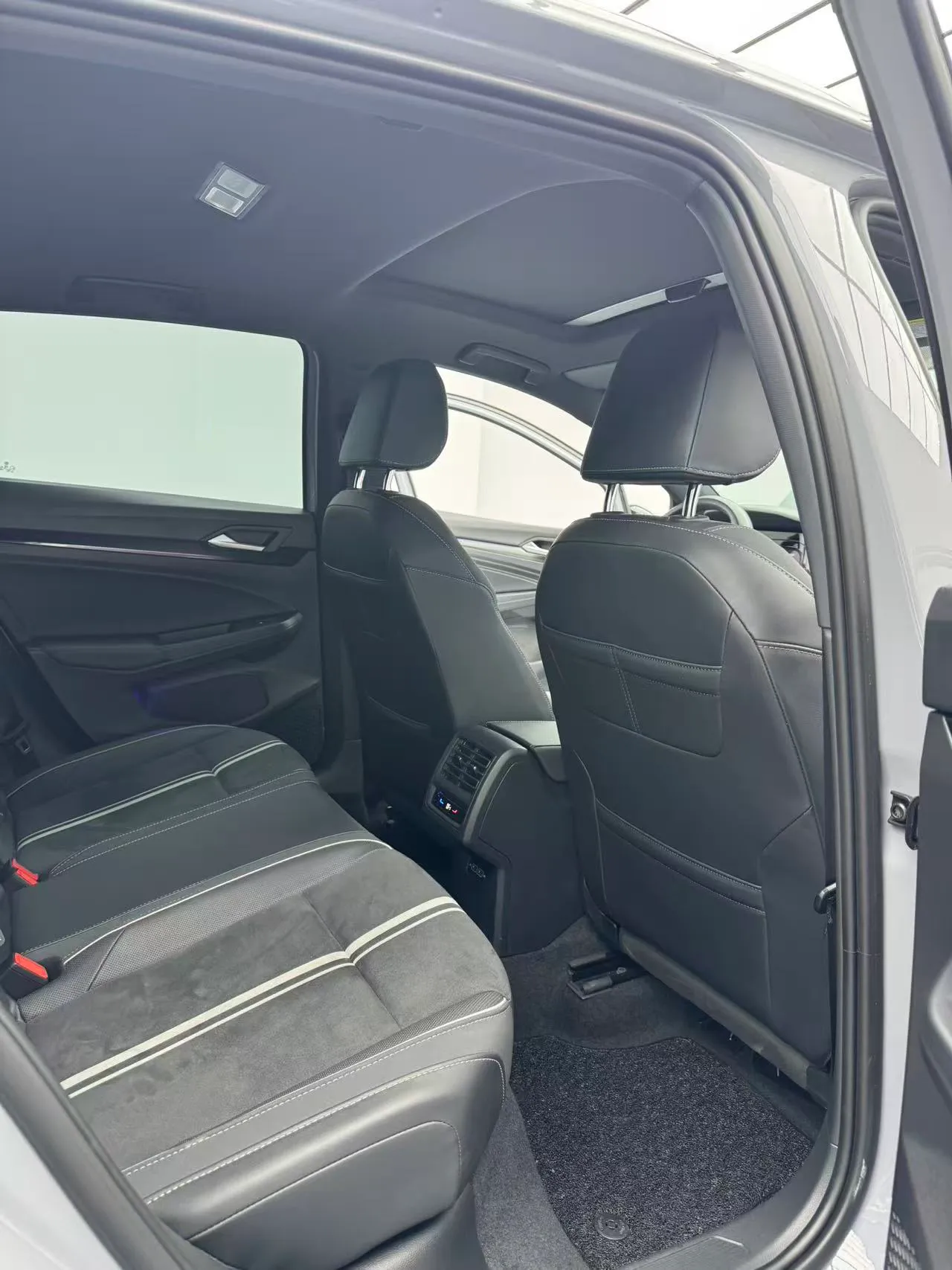 Volkswagen Golf 280TSI DSG R-Line, фото 12