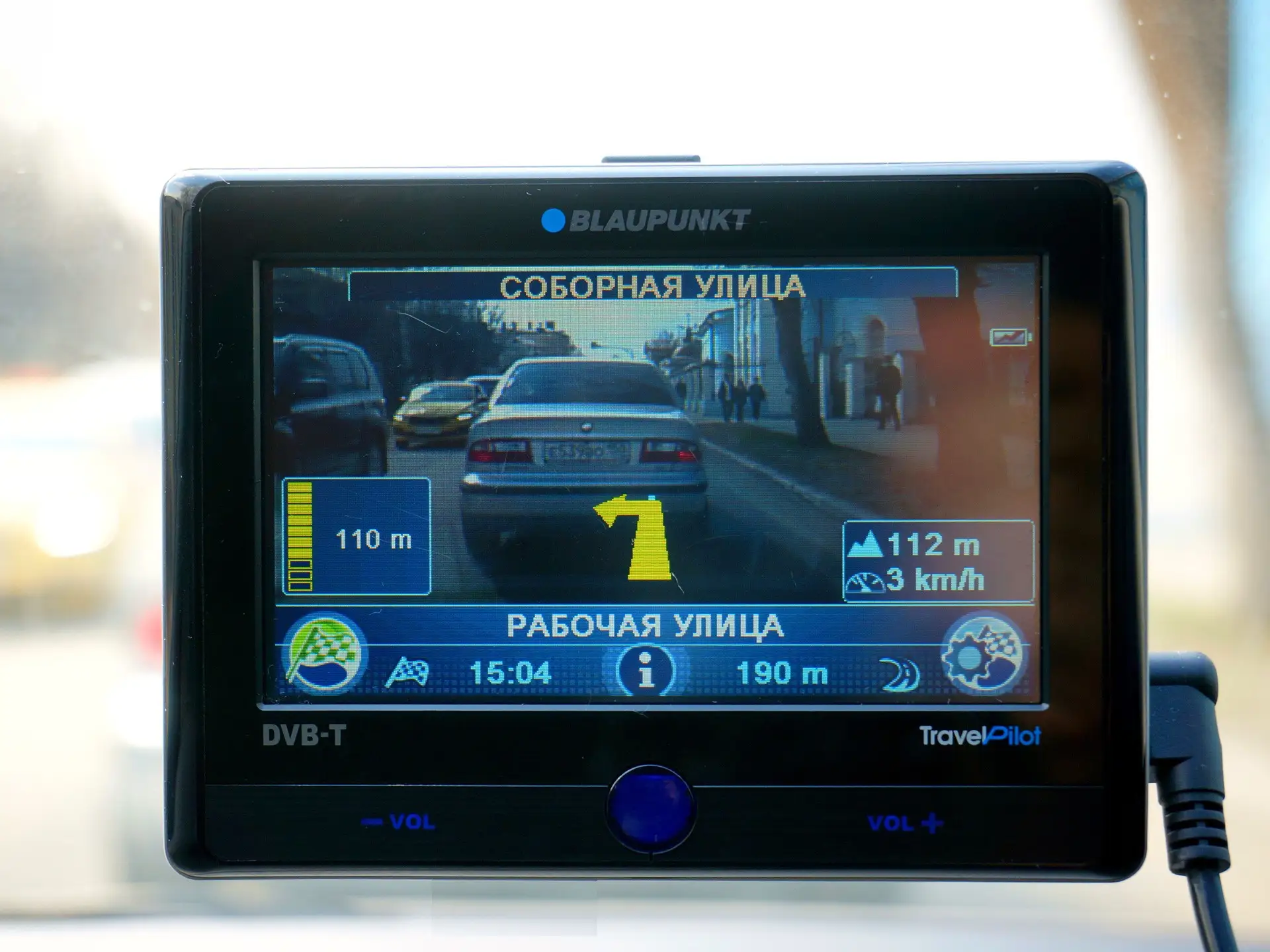 Навигатор Blaupunkt TravelPilot 700: Почему идеальный гаджет разочаровал всех?