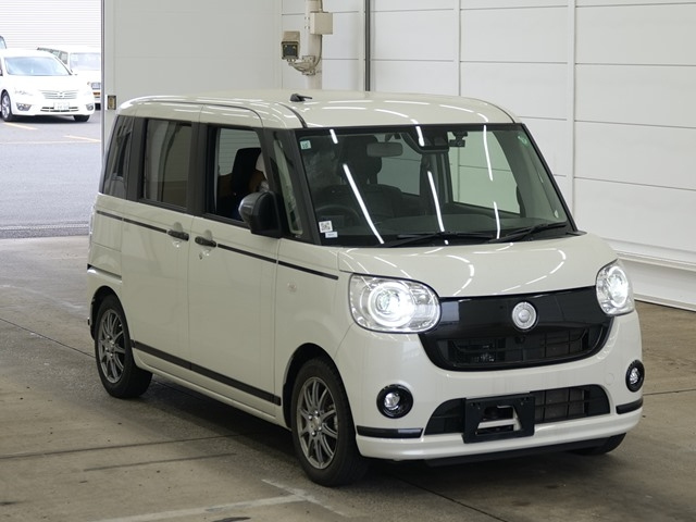DAIHATSU MOVE — фото