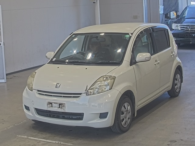 TOYOTA PASSO — фото