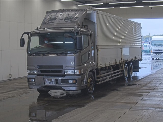 MITSUBISHI FUSO — фото