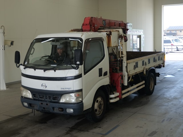 HINO DUTRO — фото