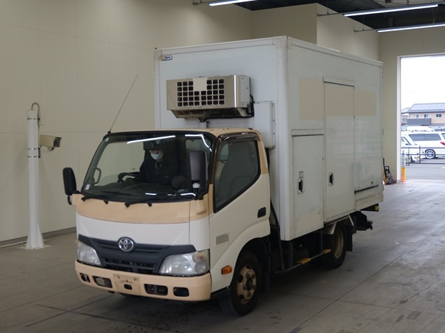 TOYOTA DYNA