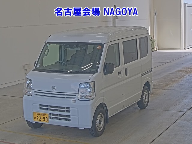 NISSAN CLIPPER — фото